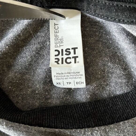 Christmas Boutique Women's Pineapple Christmas 3/4 Length Sleeve Tee - Picture 3 of 10